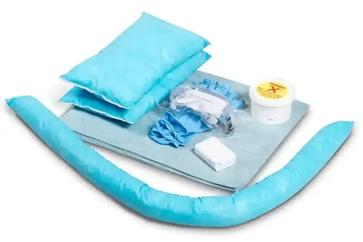 Domestic Oil Spill Kit